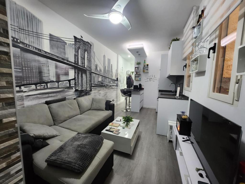 Embajadores, Apartamento Moderno Y Centrico Para 4 Madrid Exterior photo